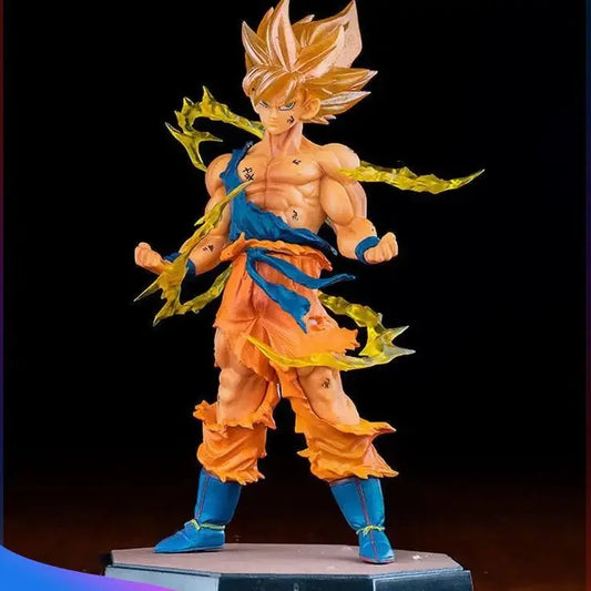 Son Goku Super Saiyan Figure 18cm - Dragon Ball Z PVC Bandai